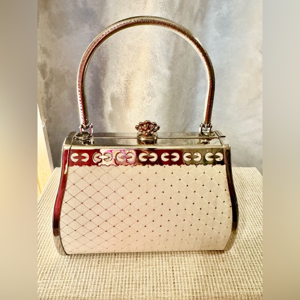 Elegant & unique silver evening handbag